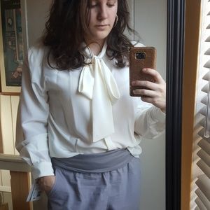 NWT Jones NY Bow Collar Button Down